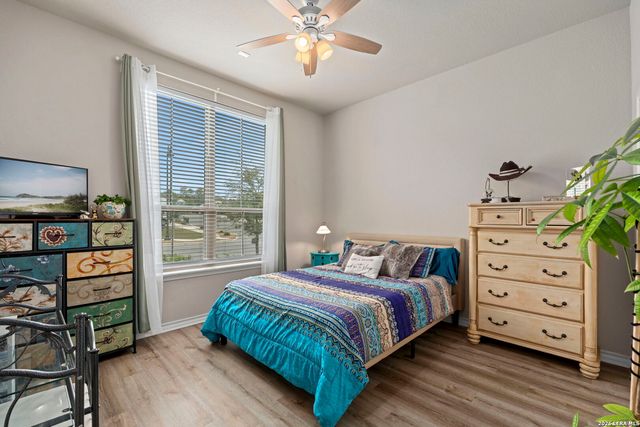 102 Ocotillo, Boerne, TX 78006