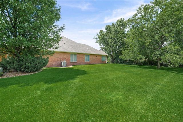 10902 W 82nd Court, St. John, IN 46373