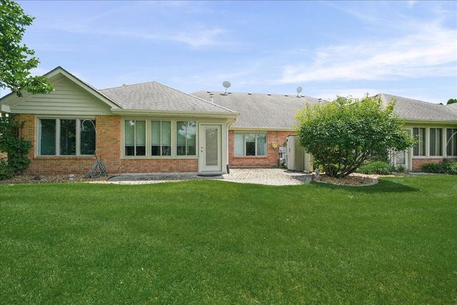 10902 W 82nd Court, St. John, IN 46373
