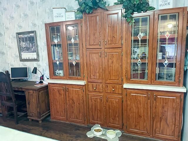 570 Four Notch Road, Huntsville, TX 77340