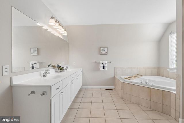 106 ANNA CT, Middletown, DE 19709