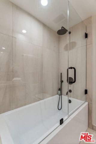 818 N Doheny Drive 205, West Hollywood, CA 90069