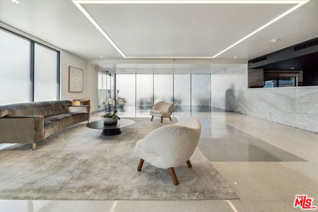818 N Doheny Drive 205, West Hollywood, CA 90069