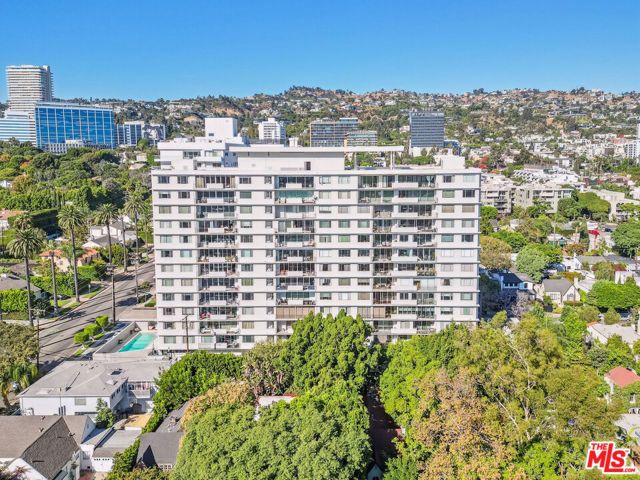 818 N Doheny Drive 205, West Hollywood, CA 90069