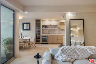 818 N Doheny Drive 205, West Hollywood, CA 90069