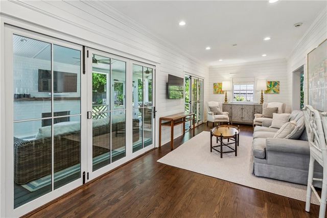 3118 Peachtree Drive NE, Atlanta, GA 30305