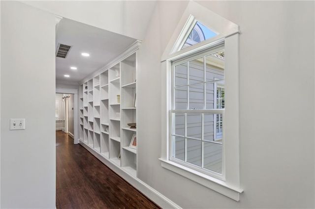 3118 Peachtree Drive NE, Atlanta, GA 30305