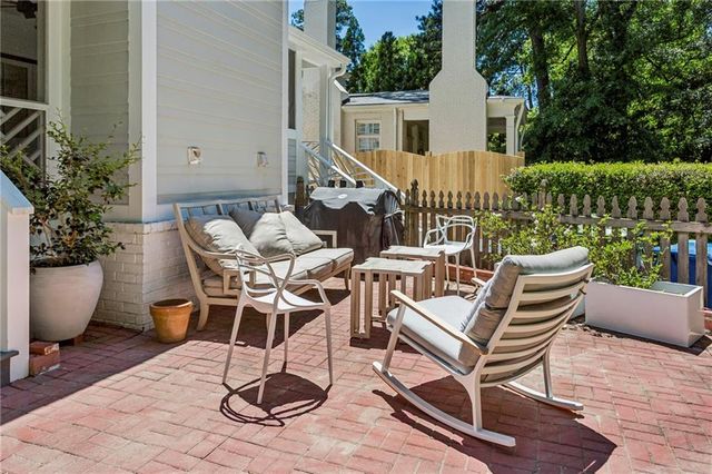 3118 Peachtree Drive NE, Atlanta, GA 30305