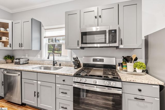 902 Green Avenue, Greenville, SC 29605