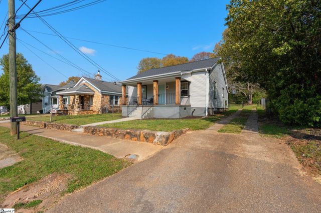 902 Green Avenue, Greenville, SC 29605