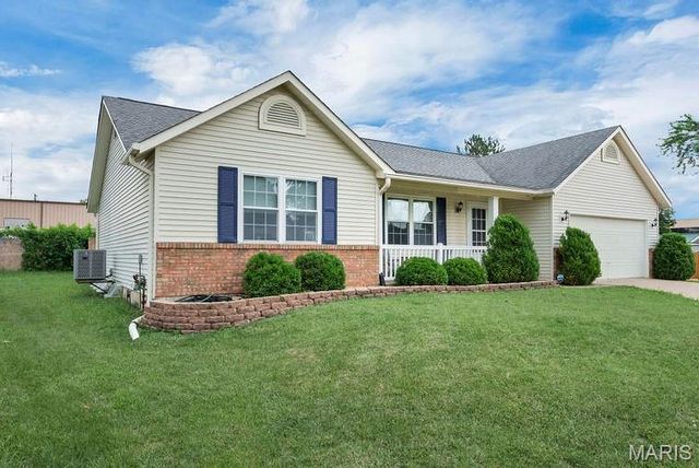 371 Spencer Hill Court, St Peters, MO 63376