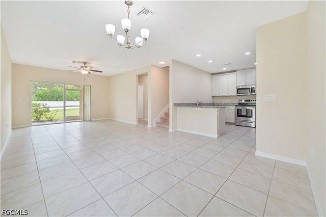 3733 Crofton CT, Fort Myers, FL 33916