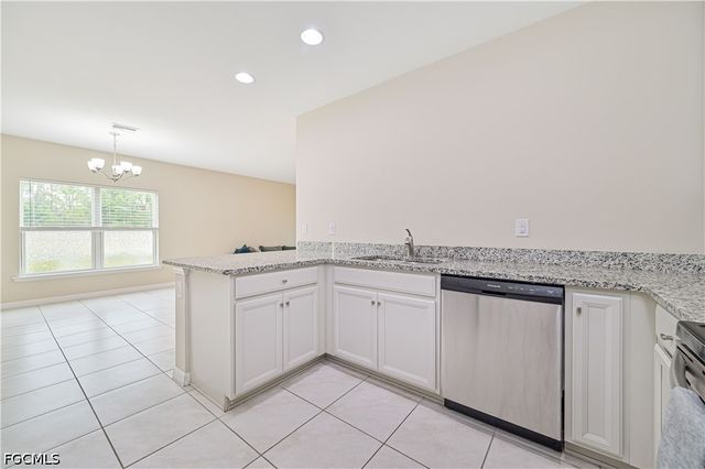 3733 Crofton CT, Fort Myers, FL 33916