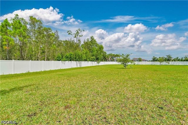 3733 Crofton CT, Fort Myers, FL 33916
