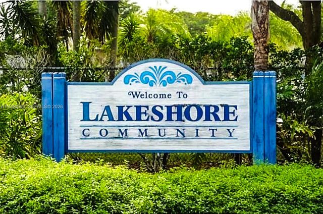 900 Constitution Dr 900I, Homestead, FL 33034