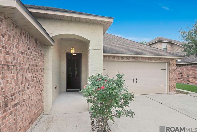 10328 Montrachet Dr, Baton Rouge, LA 70817