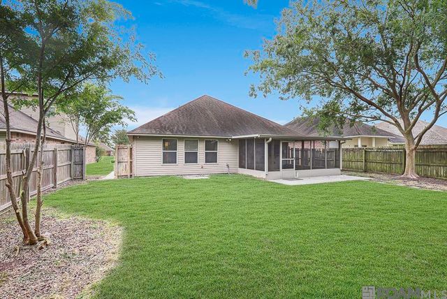 10328 Montrachet Dr, Baton Rouge, LA 70817
