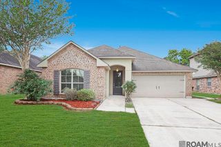 10328 Montrachet Dr, Baton Rouge, LA 70817