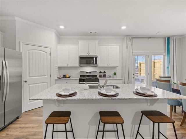 2457 Bayberry Street, Acworth, GA 30101