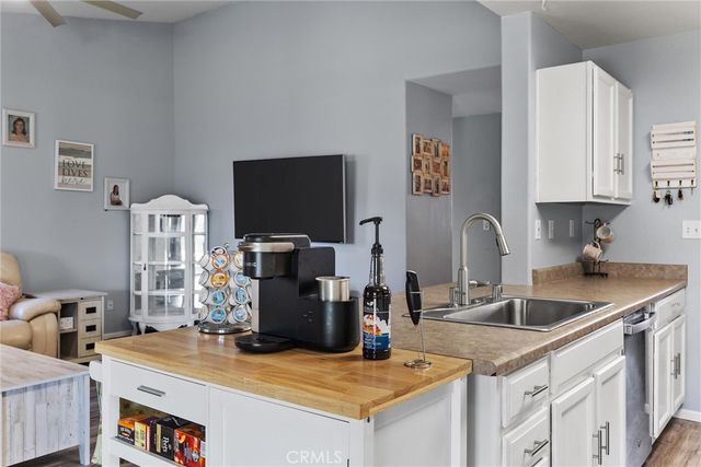 12305 Quiet Pasture Drive, Bakersfield, CA 93312