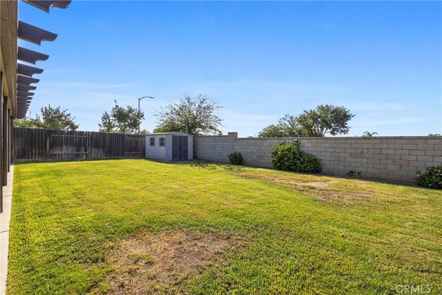 12305 Quiet Pasture Drive, Bakersfield, CA 93312