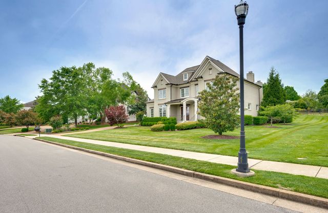 9476 Highland Bend Ct, Brentwood, TN 37027