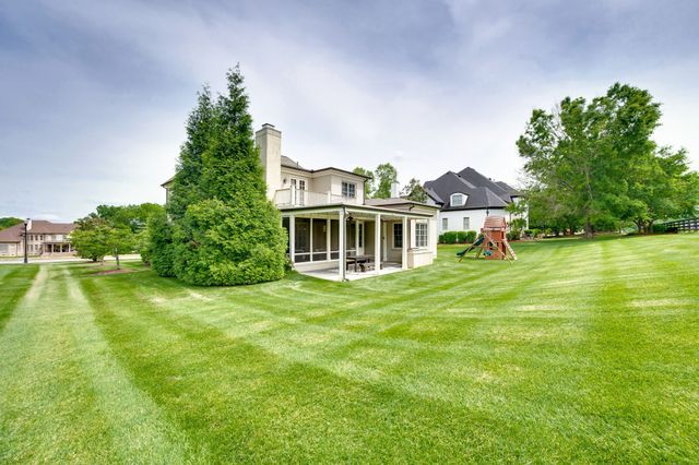 9476 Highland Bend Ct, Brentwood, TN 37027