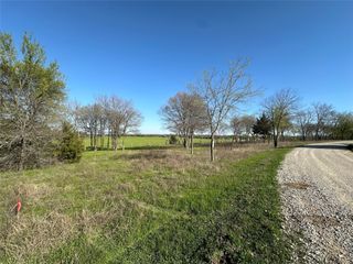 1 Scenic Drive, Lone Oak, TX 75453