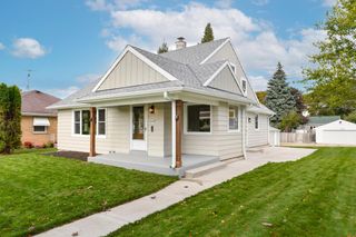 6818 W Morgan AVENUE, Milwaukee, WI 53220
