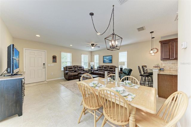 12662 SHIMMERING OAK CIRCLE, Venice, FL 34293