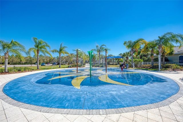 12662 SHIMMERING OAK CIRCLE, Venice, FL 34293