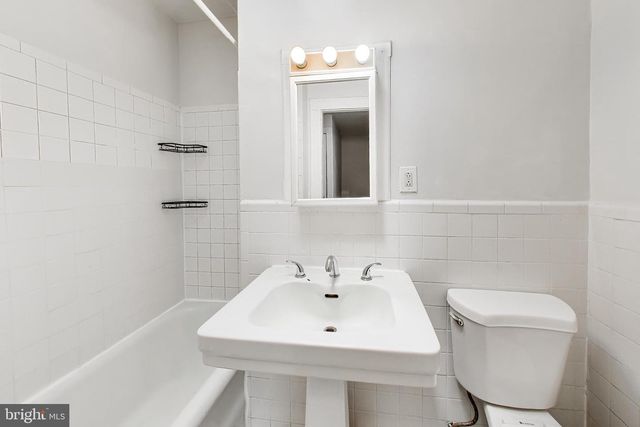 3544 HERTFORD PL NW, Washington, DC 20010