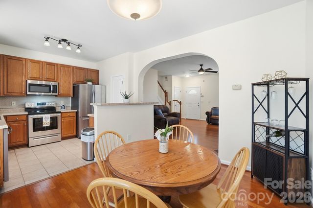 8422 Chaceview Court, Charlotte, NC 28269