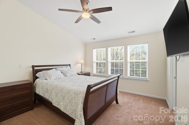 8422 Chaceview Court, Charlotte, NC 28269