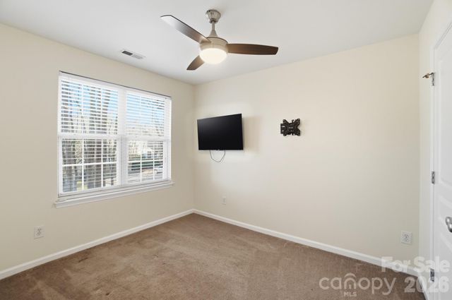 8422 Chaceview Court, Charlotte, NC 28269