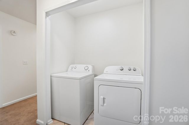 8422 Chaceview Court, Charlotte, NC 28269