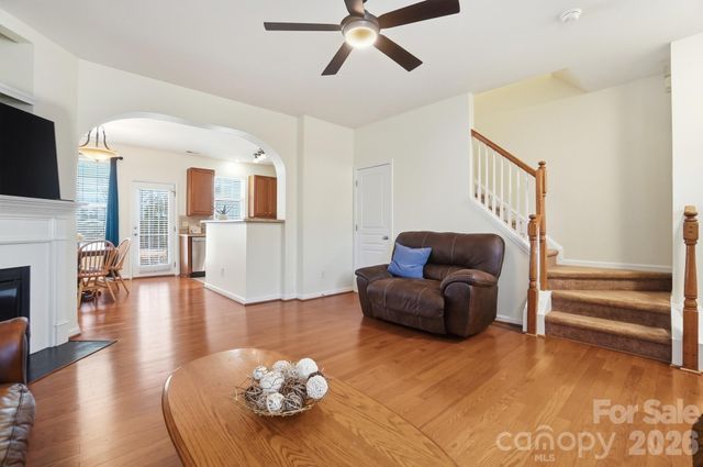 8422 Chaceview Court, Charlotte, NC 28269