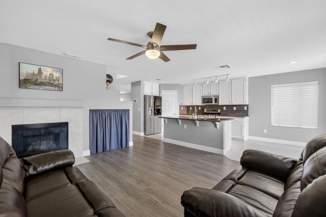 2656 Maybrook Dr, Sacramento, CA 95835