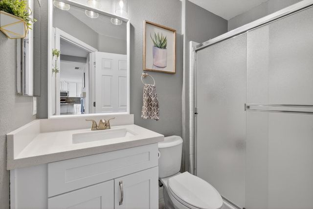 2656 Maybrook Dr, Sacramento, CA 95835