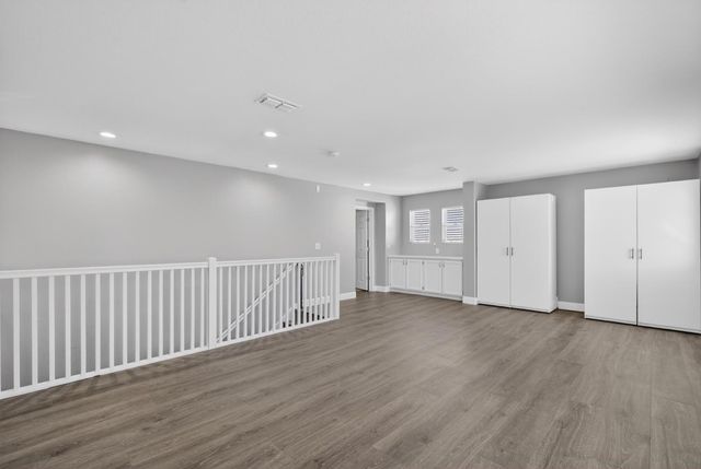 2656 Maybrook Dr, Sacramento, CA 95835