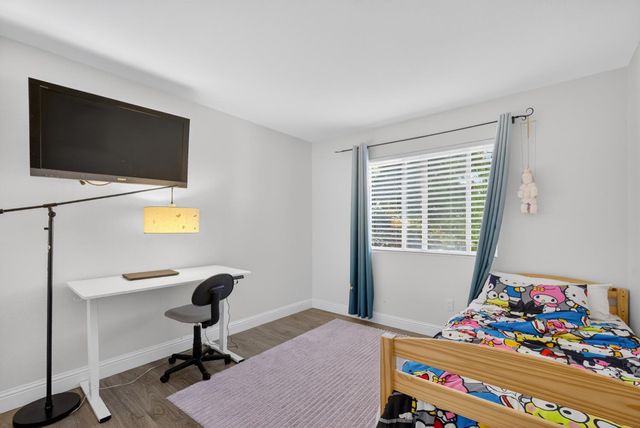 2656 Maybrook Dr, Sacramento, CA 95835