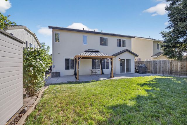 2656 Maybrook Dr, Sacramento, CA 95835