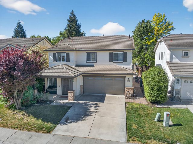 2656 Maybrook Dr, Sacramento, CA 95835
