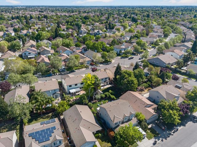 2656 Maybrook Dr, Sacramento, CA 95835