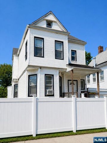 50 9th Avenue, Newark, NJ 07107