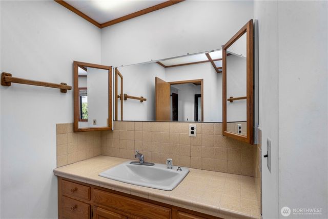 491 Bachelor Road, Sequim, WA 98382