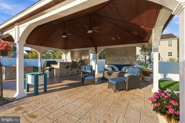 205 FILBERT ST, Wenonah, NJ 08090
