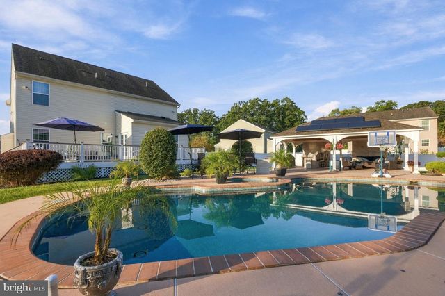 205 FILBERT ST, Wenonah, NJ 08090