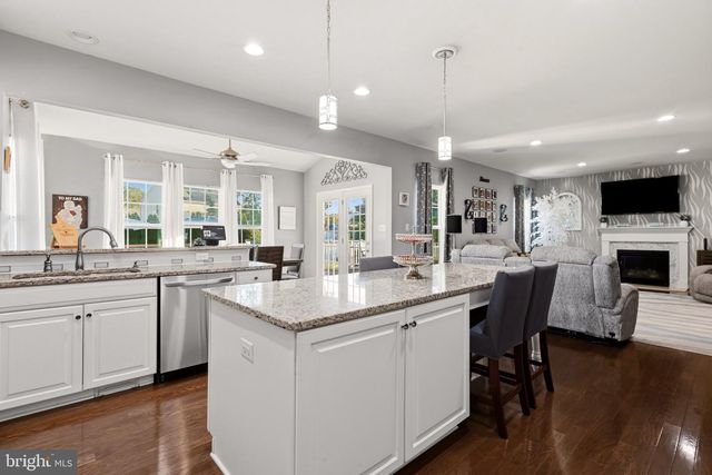 205 FILBERT ST, Wenonah, NJ 08090