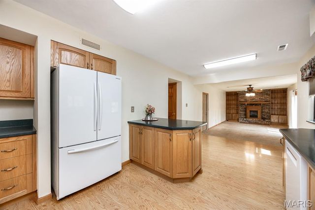 328 Veach Drive, Fairview Heights, IL 62208